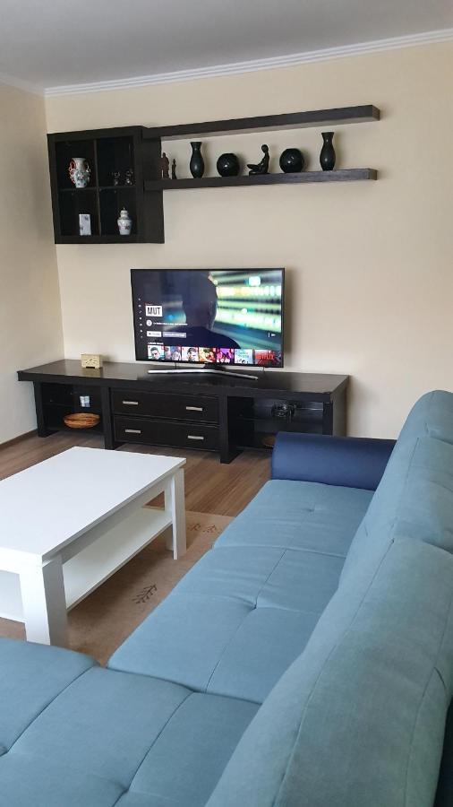Apartament Estera Apartment Oradea Bagian luar foto