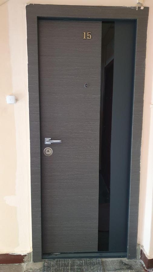 Apartament Estera Apartment Oradea Bagian luar foto